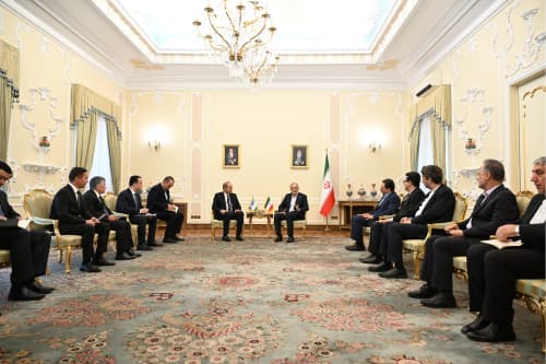 Tehronda Eron Prezidenti O‘zbekiston delegatsiyasini qabul qildi