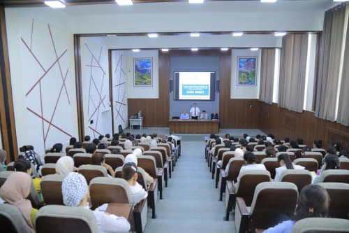 «Коррупцияга қарши курашиш долзарб 10 кунлиги» ҳамда «Ёшлар ойлиги» доирасида Наманган давлат педагогика институтида давра суҳбати ташкил этилди