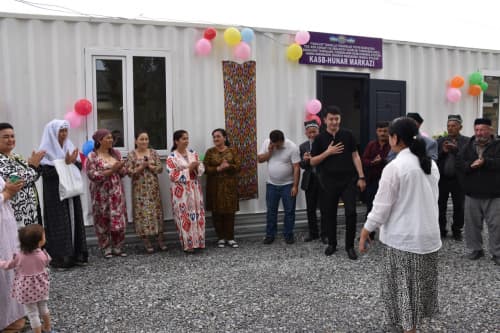 “Kambag‘allikdan farovonlik sari”: Samarqand tumanida yangi kasb-hunar markazi ish boshladi