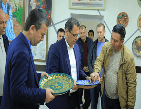 Oliy taʼlim, fan va innovatsiyalar vaziri Qoʻngʻirotboy Sharipov Namangan davlat pedagogika institutiga tashrif buyurdi va institut faoliyati bilan tanishdi.